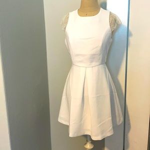 NWOT Francesca’s white mini dress